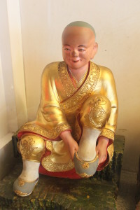 不求尊者